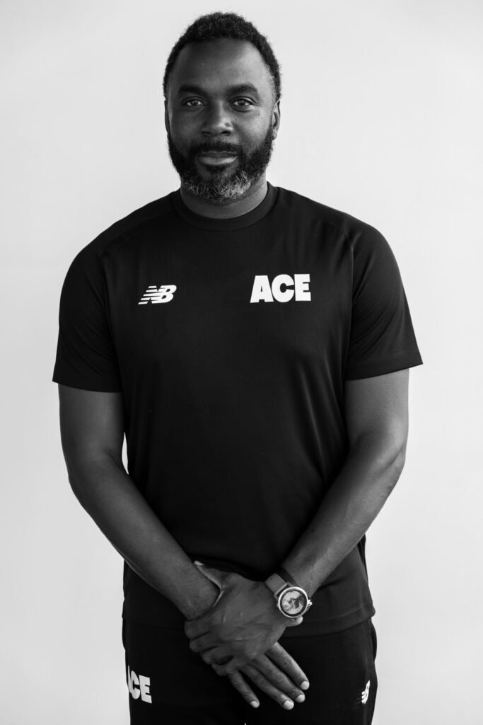 Neneto Davis, Junior Head Coach